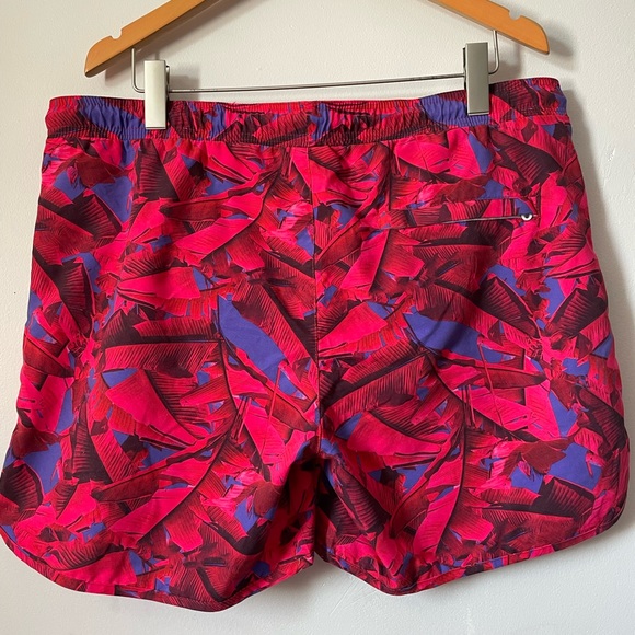 Supremacy Men’s Board Shorts Size XXL - Picture 2 of 5